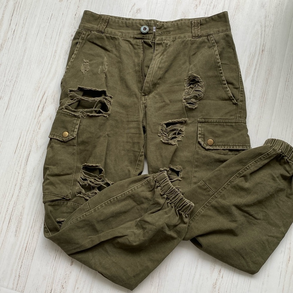 Carmar pants. Distressed. Size 8